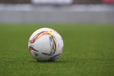 سوقانتقالاتصيف2022أبرزالصفقاتوالتطوراتفيعالمكرةالقدم